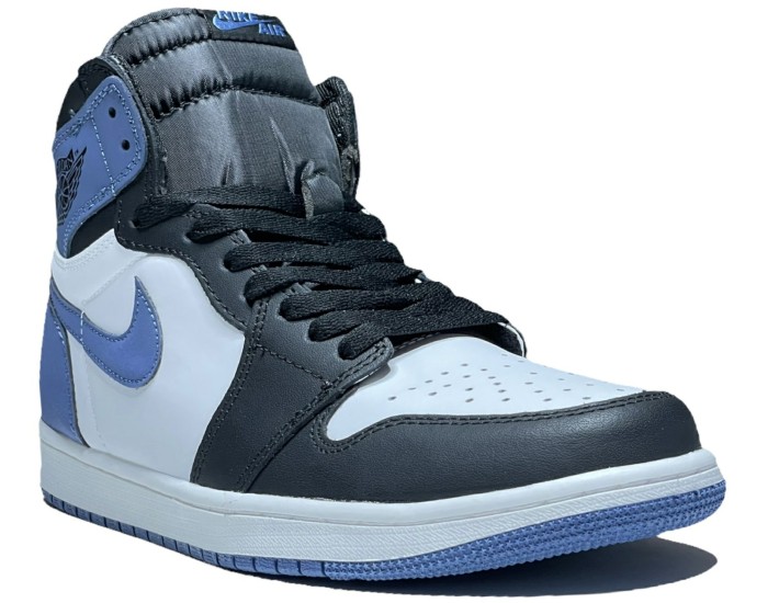 Nike Air Jordan 1 Retro High Blue Moon