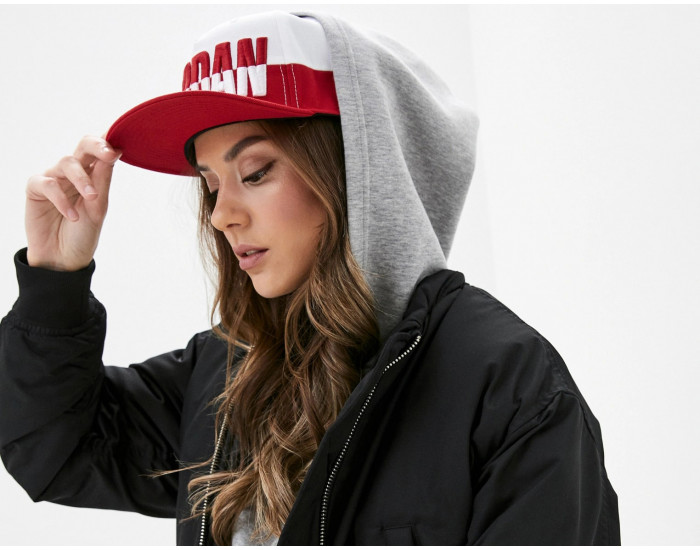 Кепка Nike Air Jordan Pro белая с красным