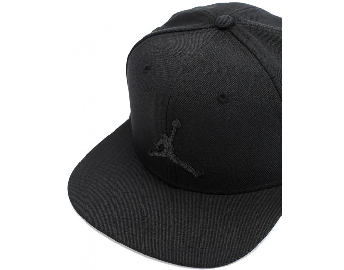 Кепка Nike Air Jordan полностью черная