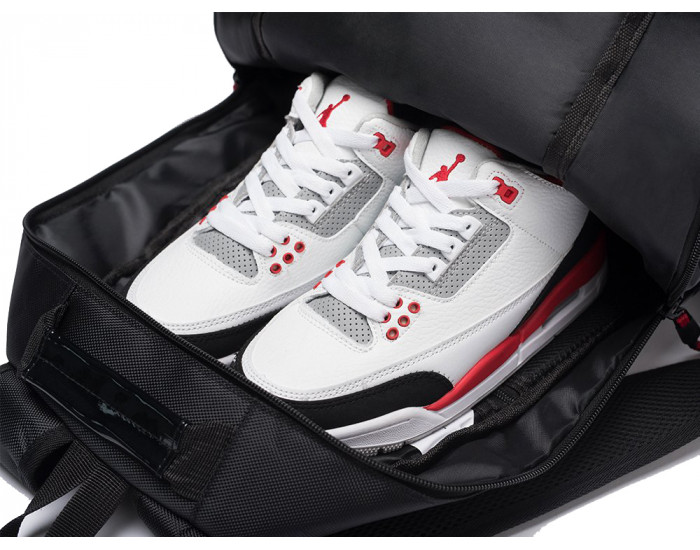 Рюкзак Nike Air Jordan цвет черный с красным