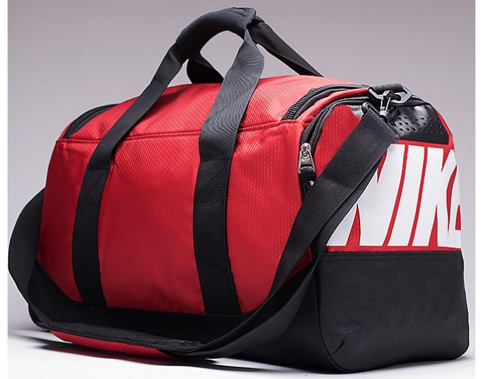 Сумка Nike цвет красный