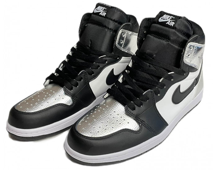 Nike Air Jordan 1 Retro High Silver Toe
