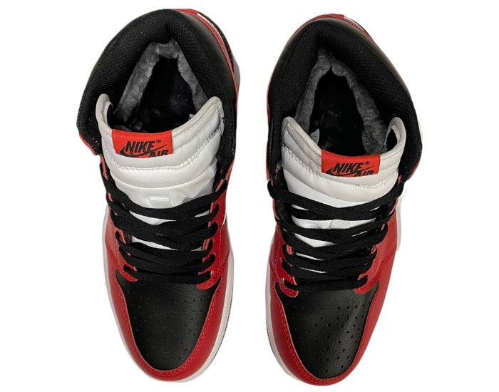 Nike Air Jordan 1 High Chicago Black Red с Мехом