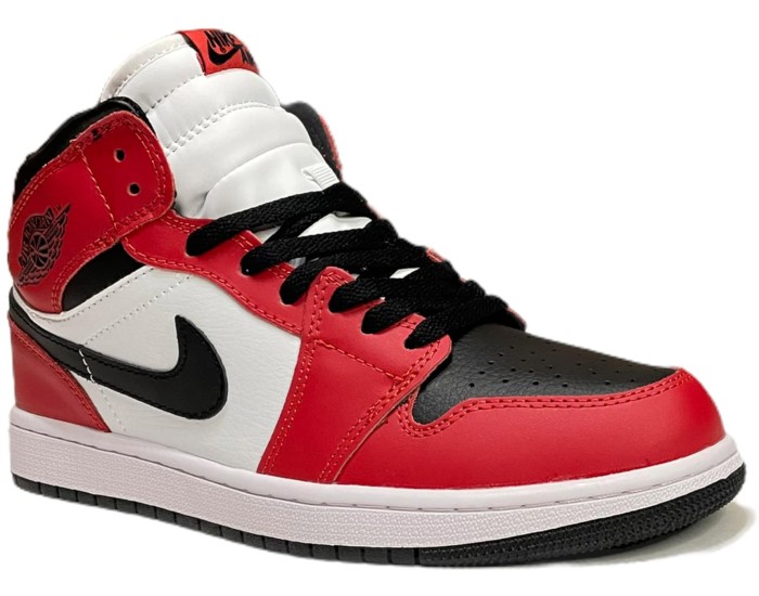 Nike Air Jordan 1 High Chicago Black Red с Мехом